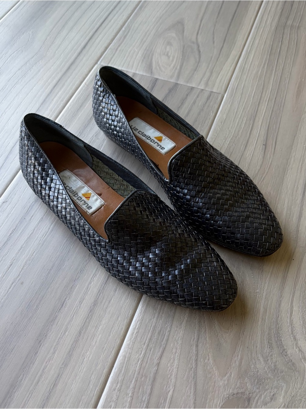 Vintage Liz Claiborne Black Woven Slip-On Loafers